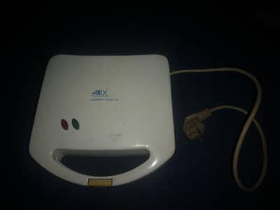 Ane sandwich toaster