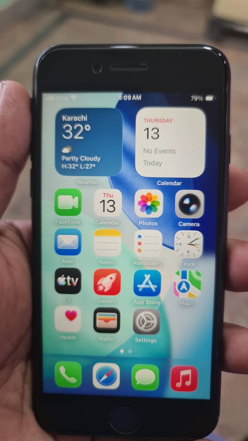 Apple iPhone SE 3