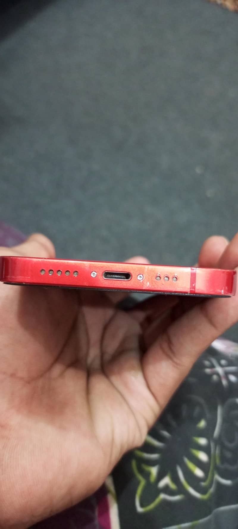 Apple iPhone 12 6