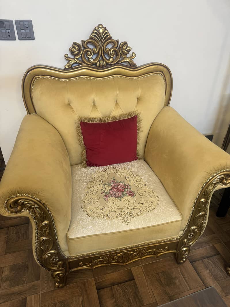 Royal 2