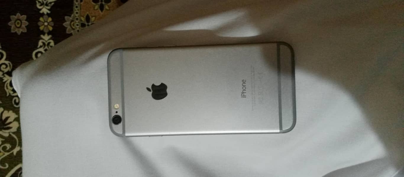 Apple iPhone 6 4