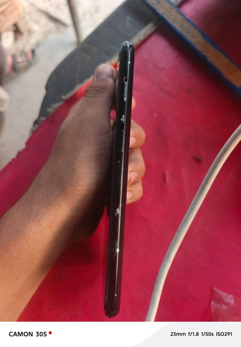 One Plus 6T 1