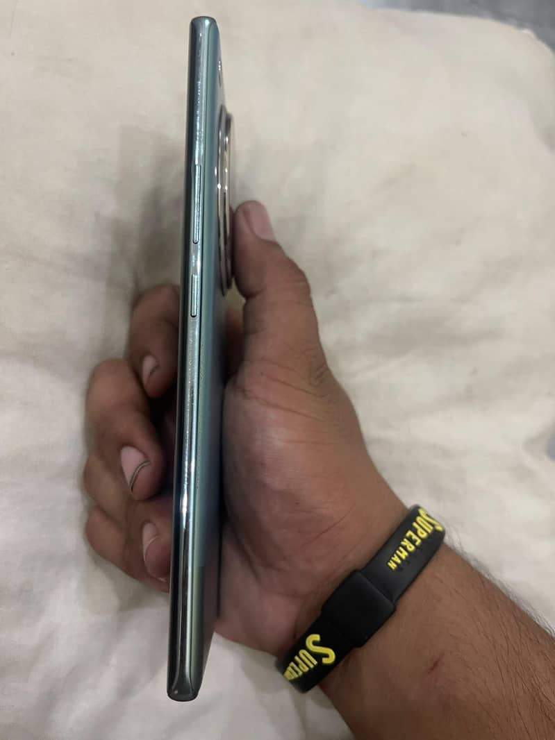 Infinix Zero 40 2