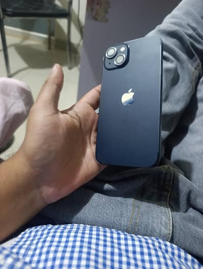 Apple iPhone 13 128GB 10\10 condition