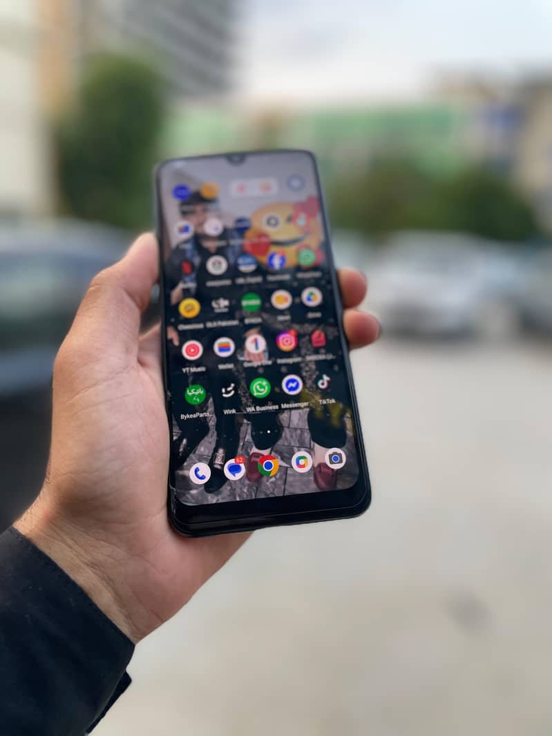 Vivo V21e 1