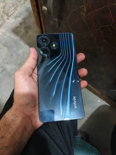 Infinix Hot 30