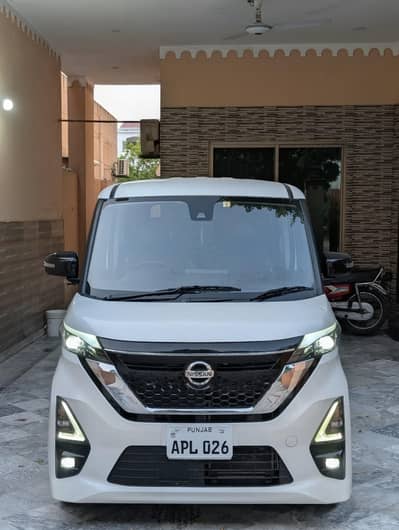 Nissan Roox S-hybrid turbo autech
