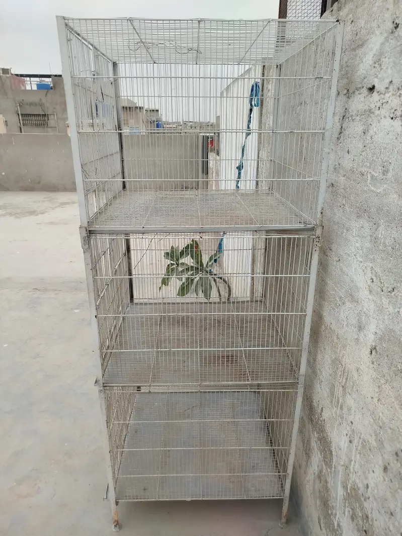 cage for sale the 3 portion — photo 4