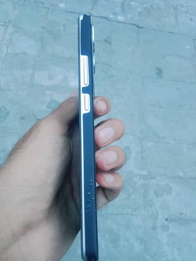 Vivo Y400