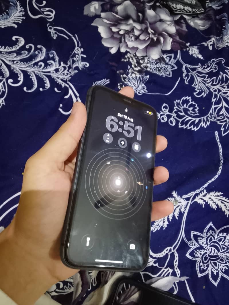 Apple iPhone 11 5