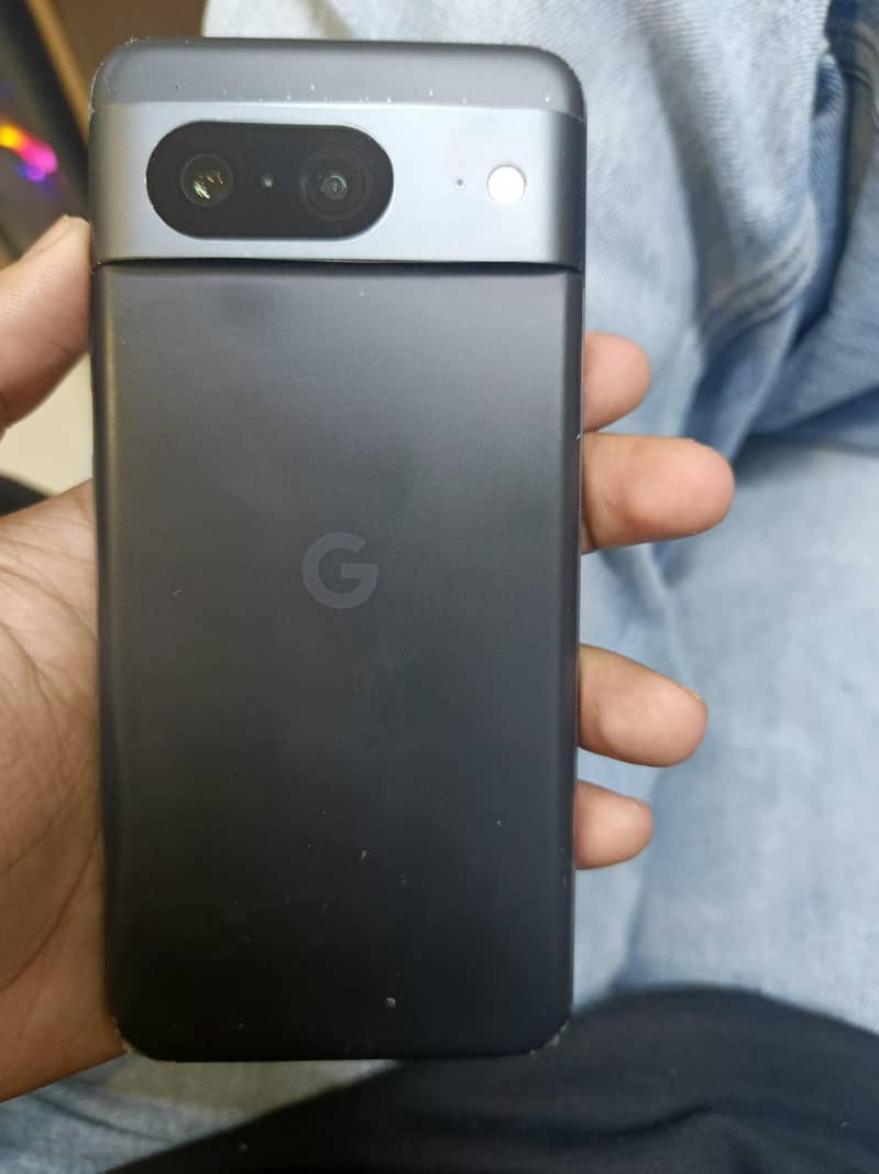Google Pixel 8 1