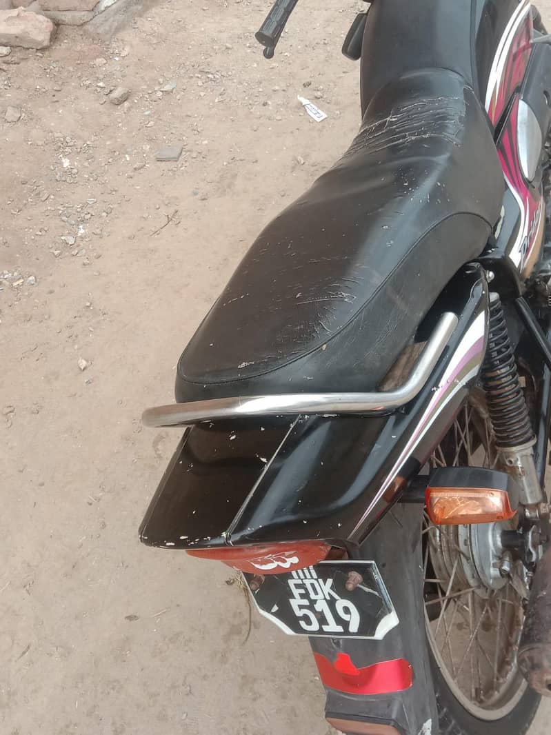 prider 2015 model 5
