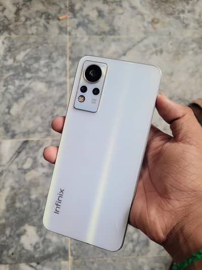 Infinix Note 11