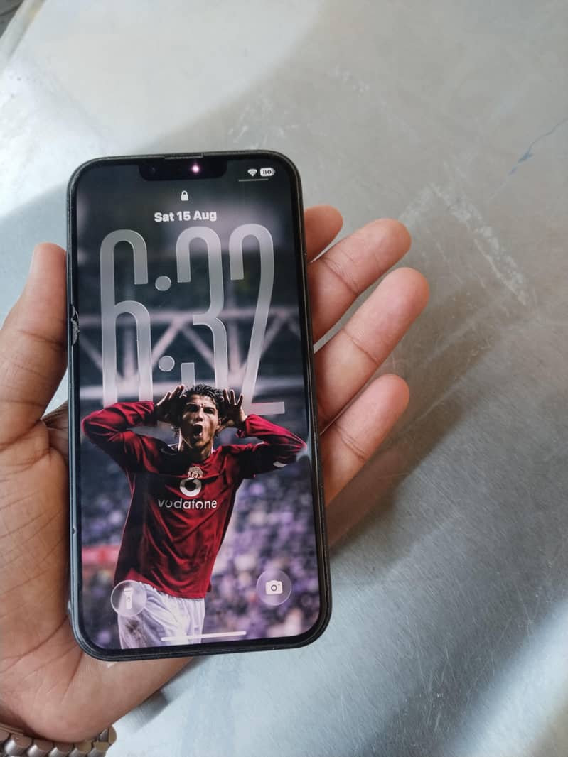Apple iPhone 14 2