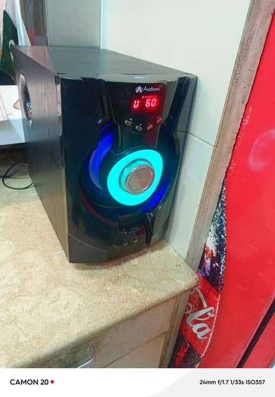 audionic RB 110 no open no repair plzz call just few month used