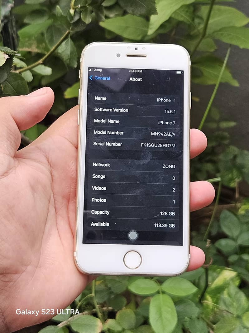 Apple iPhone 7 4