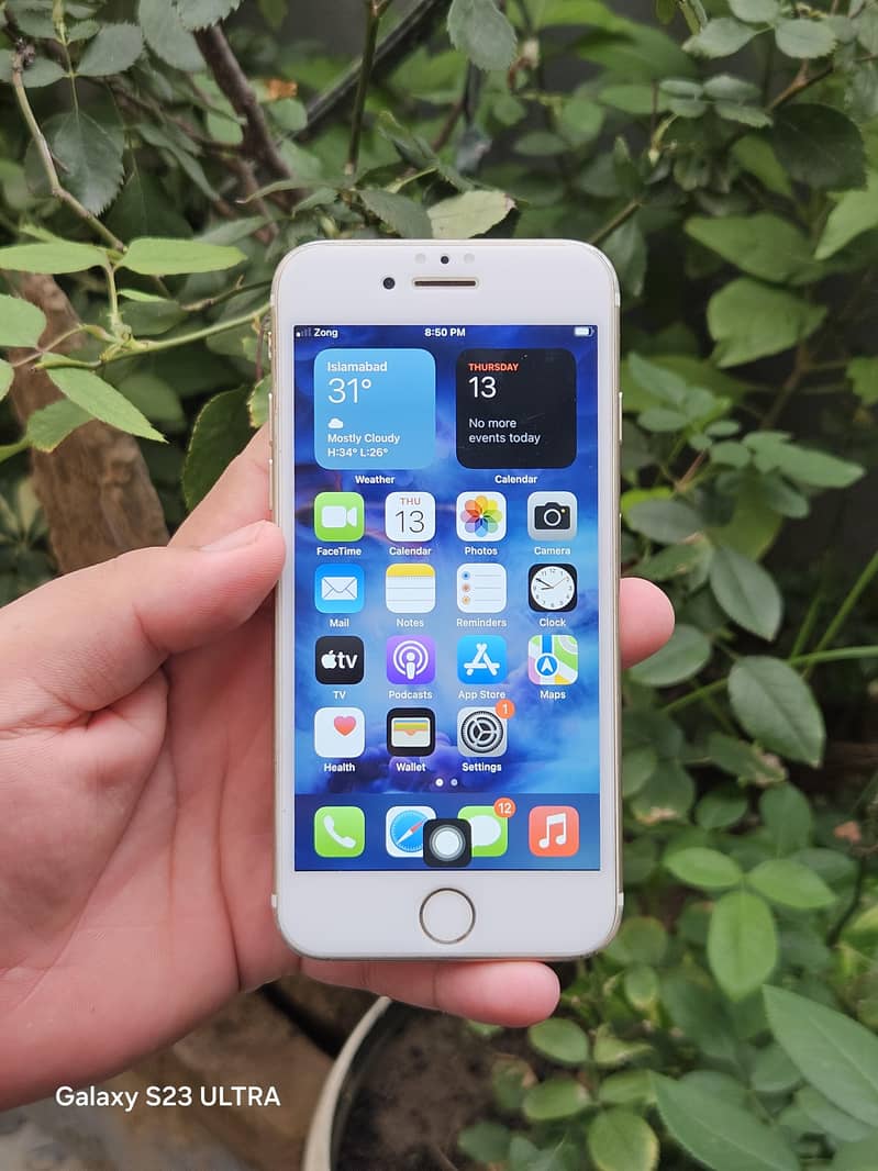 Apple iPhone 7 5