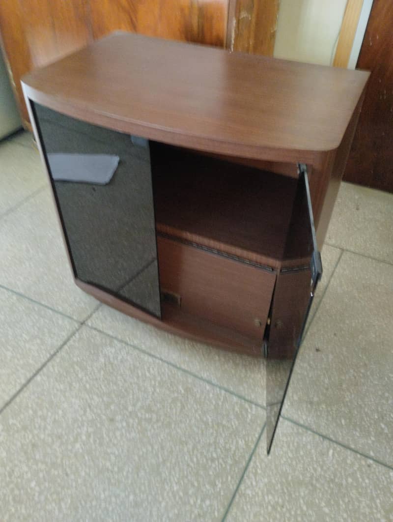Smart Cabinet 2