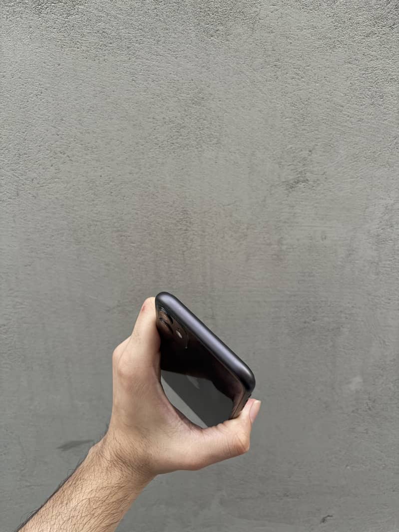 Apple iPhone 11 2