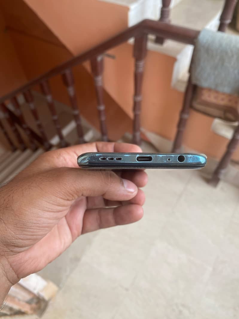 Xiaomi Redmi Note 10 12