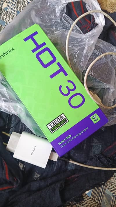 Infinix Hot 30 . .  8/128 PTA Approve