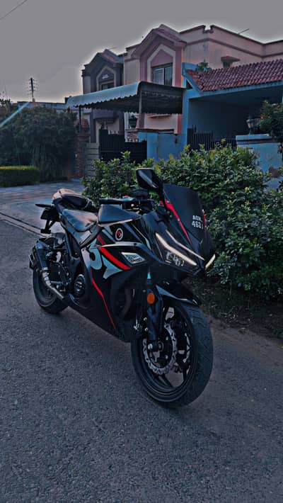 yamaha r3 replica 250cc brand new condition 3100km driven only