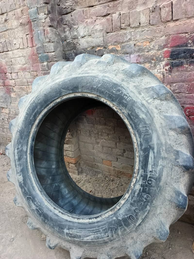Tractor Tyre 1
