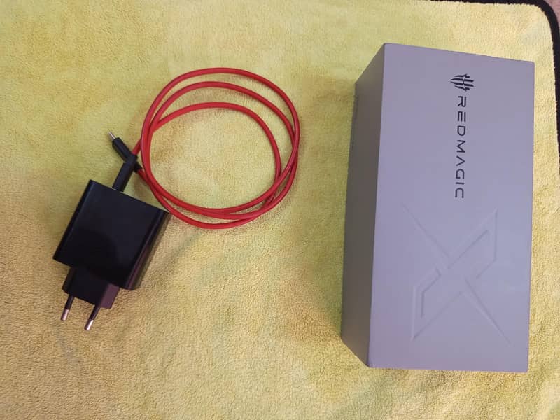 RedMagic 10 Pro Complete box Global version 6