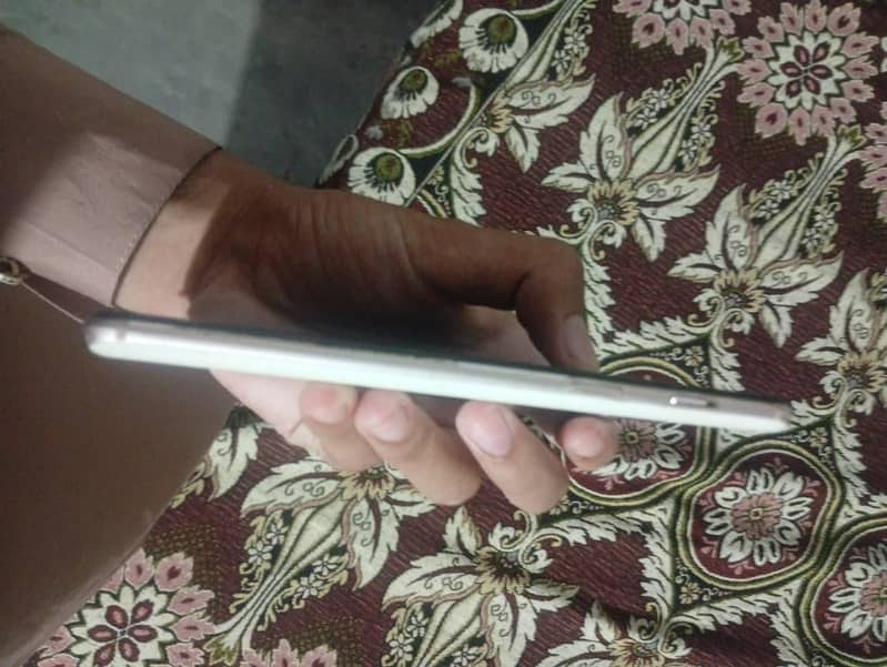 One Plus 6 4