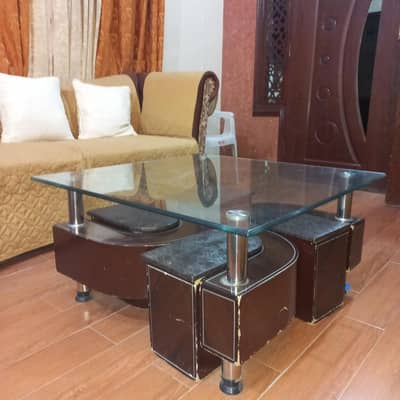 Wooden centre table with 4 stools