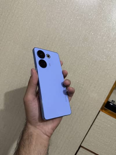 Tecno CAMON 20