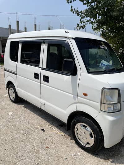 Suzuki Every 2009