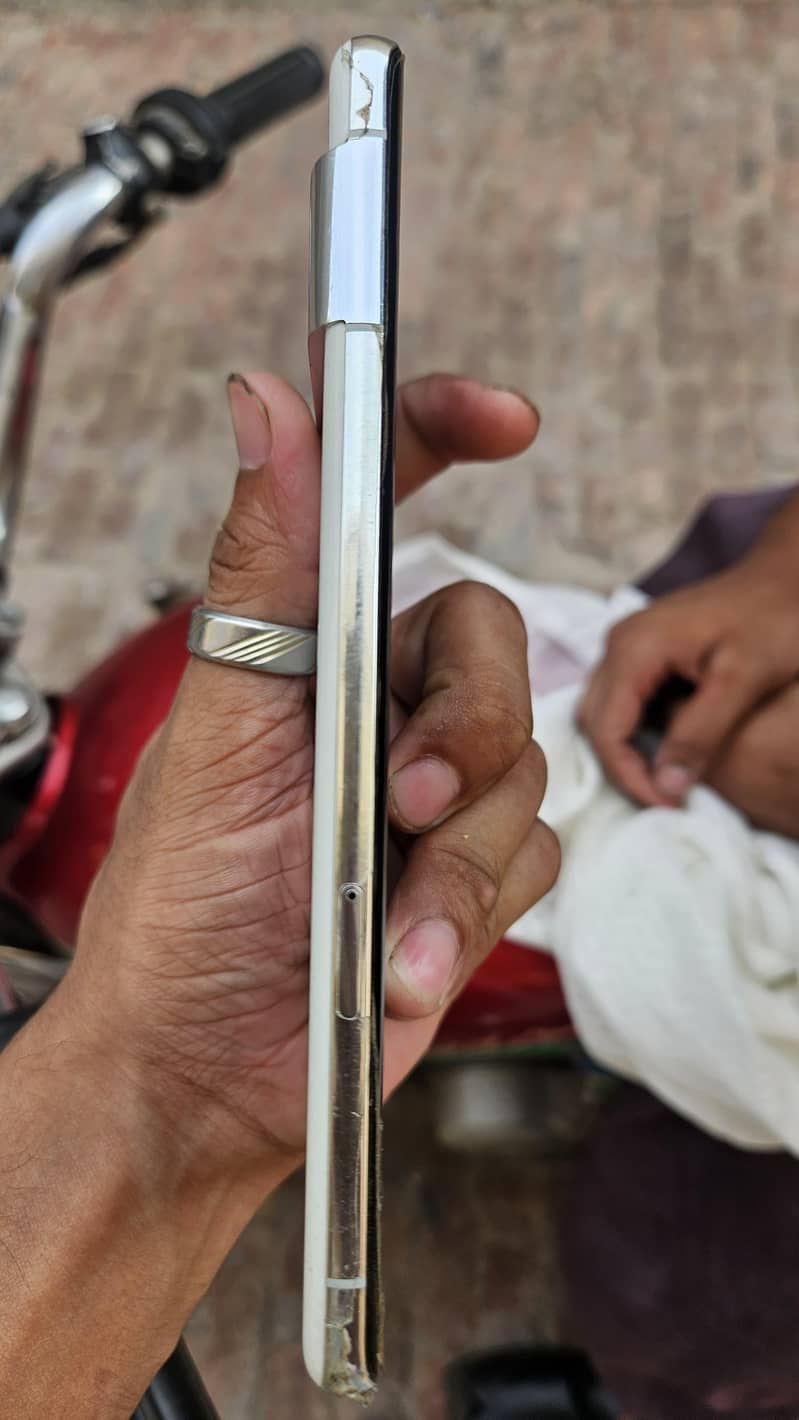 Google Pixel 7 Pro 0