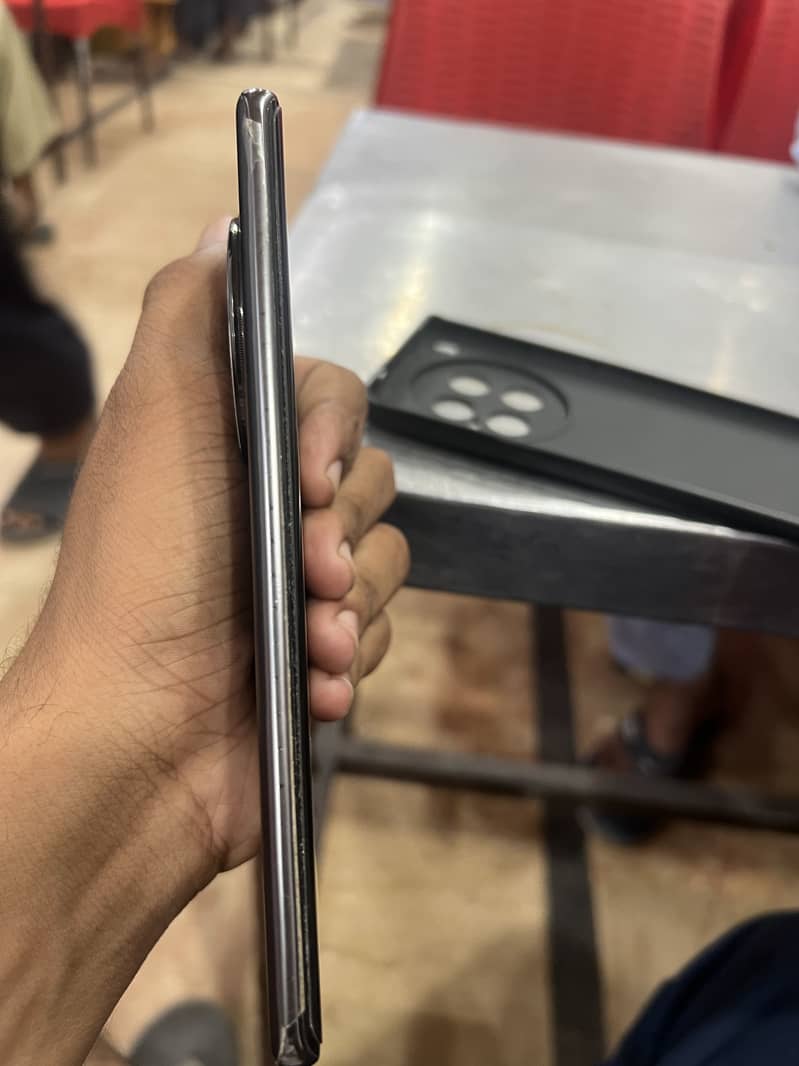 Infinix Zero 40 2