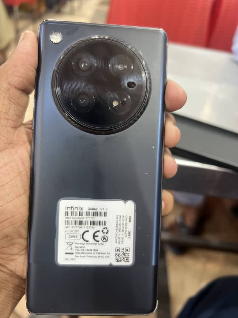 Infinix Zero 40 4