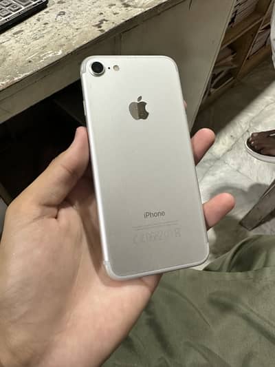 Apple iPhone 7 PTA Approved