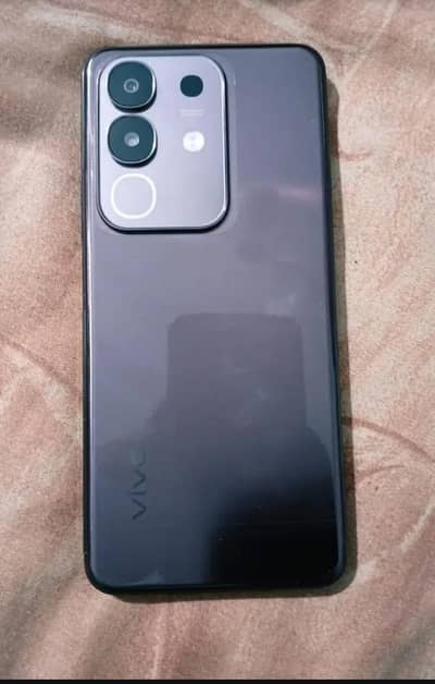 Vivo Y29