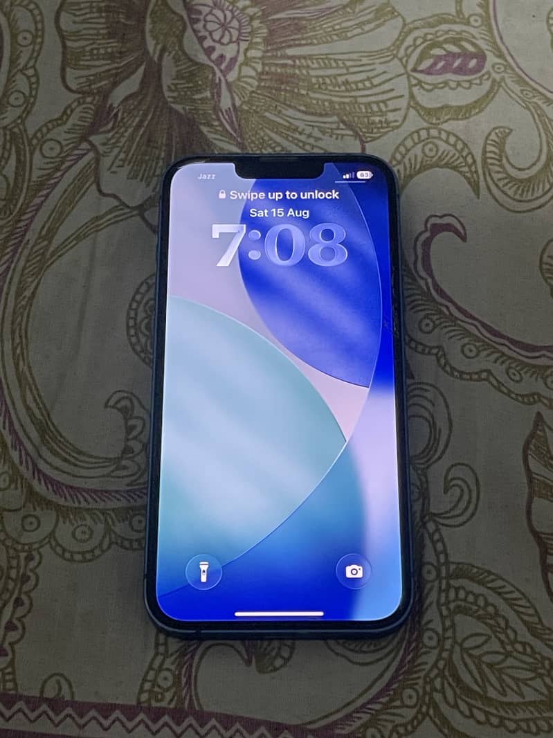 Apple iPhone 13 2