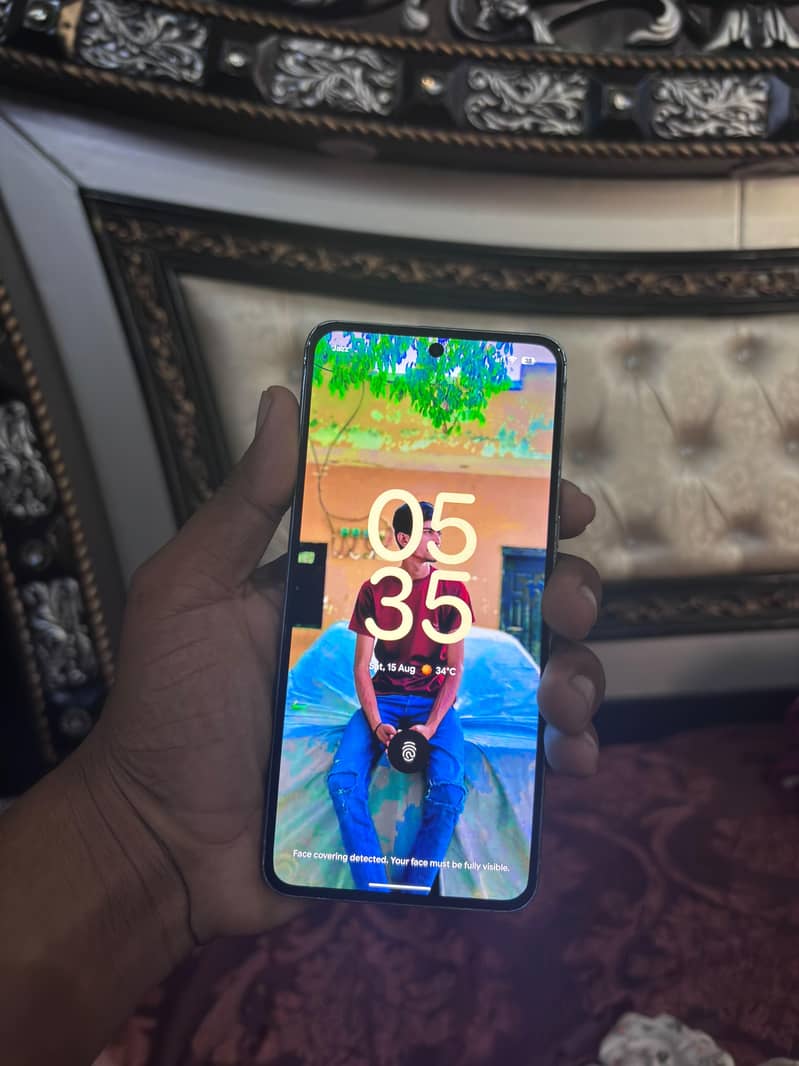 Google Pixel 8 Pro 6