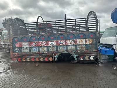 Sample hino body for sale