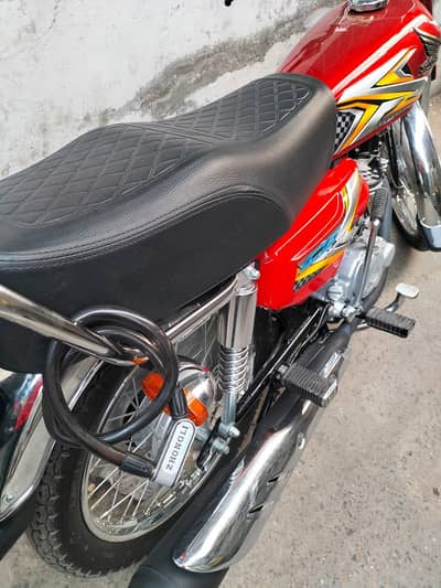 Honda 125 exchange with Pridor latest model
