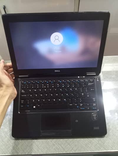 Core i7 5th gen Laptop