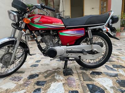 sale 2013  CG 125