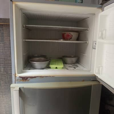 Dawlance fridge