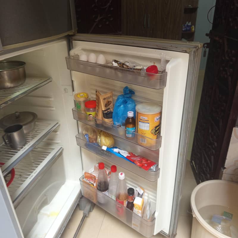 Dawlance fridge 1