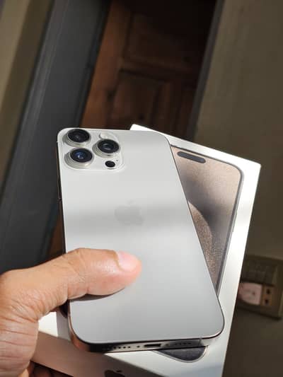 Apple iPhone 15 Pro Max Jv 97 health