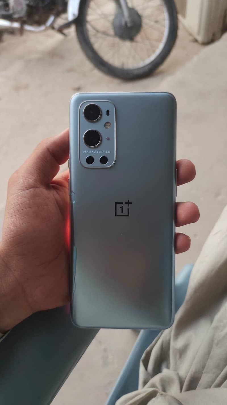 One Plus 9 pro 0