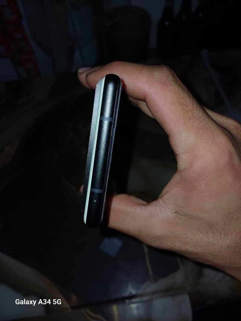Google Pixel 6 5