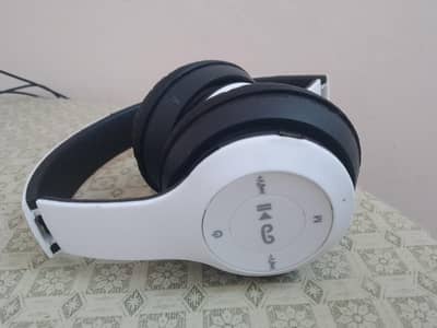 headphone P47