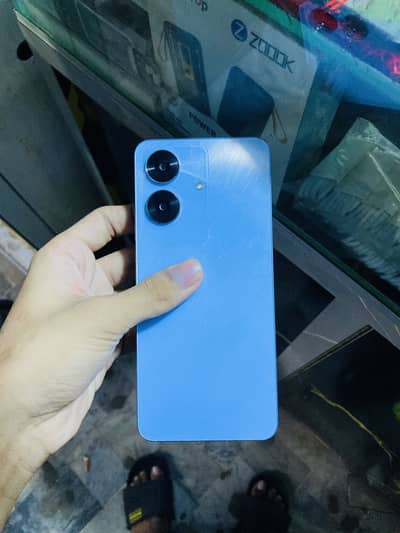 Realme Note 60